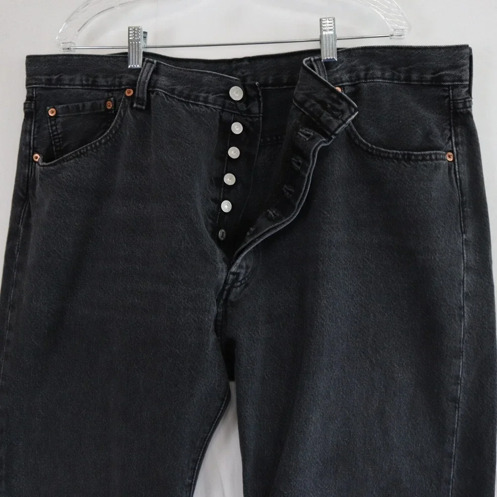 Levi's 501 Jeans Mens‎ 42x32 Original Fit Button Fly 5-Pocket Denim Black